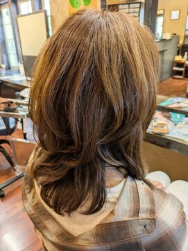 ヴォーグ アネックス(VOGUE ANNEX) オリーブベージュカラー