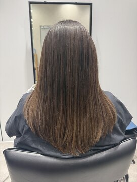 ルスリー 横浜店(Lsurii) 横浜駅/髪質改善縮毛矯正/黒髪/小顔