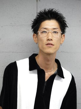 10代20代スパイキーショート