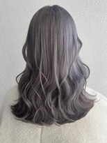 クエントバイアルティナ 大宮店(cuento by artina) グレージュ/全頭ブリーチ/グレーブラウン