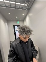 ジュール メンズ 大分(Joule men's)&nbsp;フルホワイトメッシュ/ブリーチカラー/デザインカラー［大分駅］