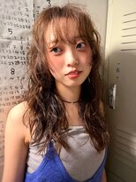 トナリ(tonari) ロングパーマ