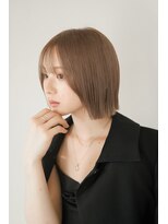 ヴィヴィッド オモテサンドウ(ViViD omotesando)&nbsp;ベージュカラー　ぷつっとボブ　大人ボブ　韓国ボブ