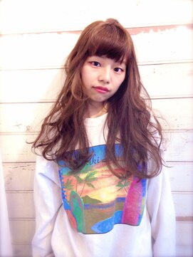 ミュリール(MiULiiR) 外国人風フワゆるカール×ピンクグレージュmixカラー