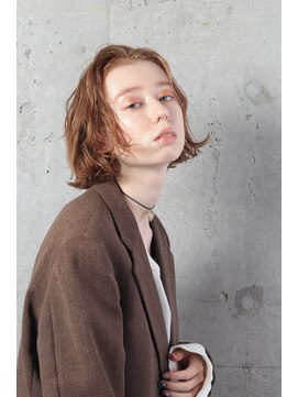 アブソ(Absolute) ランダムカールボブ 前下りボブ ダブルカラー