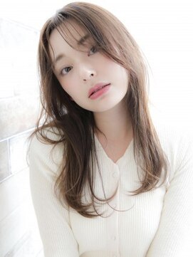 ネオリーブ チロル 横浜西口店(Neolive CiroL.) ナチュラル レアヤー ストレートヘア