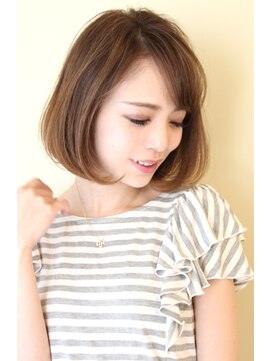 レウナ 外苑前(Reuna) 30代・40代に人気トップふんわりワンカールボブ