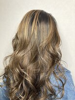 ワンズ(One’s)&nbsp;エアタッチバレイヤージュ×陰影感強め