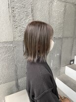 アクルヘアーバイテソロ(AKUR hair by tesoro)&nbsp;オリーブグレージュ