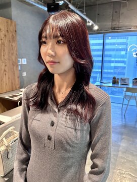 イトシテ ボルドーカラー×ミディアムヘア　【鎌田　隆雅】