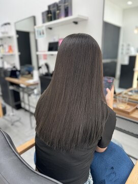 ニル 柏の葉(Nil) ロングレイヤー×メテオカラー　【 村岡優里子 】