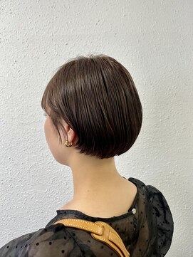 ジェナ(Jena) 伸ばしかけでもきまる　ミニボブ☆