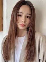 キートスバイガーランド (Kiitos by Garland) 前髪なしセンターパート小顔レイヤー顔まわりカットロングヘア