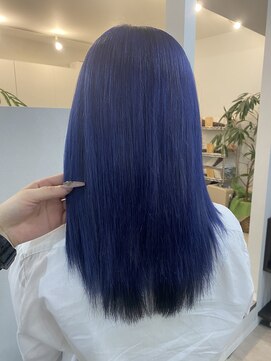 グランディールヘアデザイン(grandir hairdesign) ネイビーブルー！-Yurika-