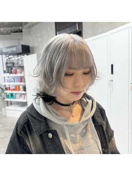 リミットバイアフィナー 大宮店(limit by Afinar) ホワイトカラー