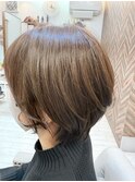 ショートボブ