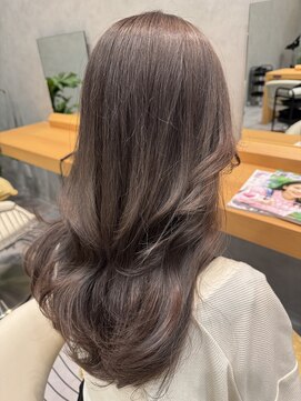 ヘアデザインファブロ イオンモール宮崎店(hair design FABRO.) 【グレージュ/韓国スタイル/レイヤースタイル】