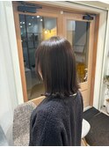 チェリーブラウン毛先ニュアンスのつやミディ