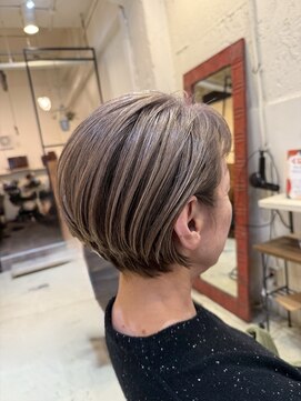 グリーン 上町店(green) 【30代・40代・50代】玉造　大人ボブ×白髪ぼかしハイライト