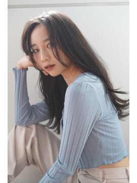 ルフュージュ バイ プロデュース 相模大野店(Refuge by Produce) 暗髪/レイヤーカット/長めバング