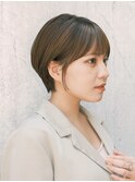 ショート　ショートボブ　ハンサムショート　前髪　暗めカラー