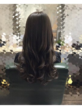 エント エクラート 川越東口店(ento.ECLART) 透明感巻き髪アッシュグレージュ(イルミナカラー)