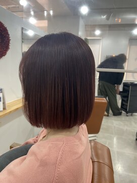 シーバイトリコ 市川(SEA by tricot) 大人ボブ/ボルドーカラー