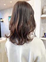 キャアリー(Caary)&nbsp;福山市美容室Caaryナチュラルブラウン秋カラーセミロングヘア