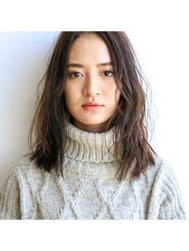 トリッカバルコニー ハヤマ(tricca Balcony Hayama) 抜け感のある こなれロブ