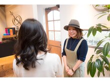 頼れるお気に入りのヘアデザイナーを見つけてください☆