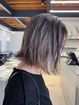 シアター(CIARTOR) グラデーションカラー