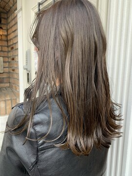 ロイジー(roijir) 【roijir 表参道】くすみカラー☆カーキグレージュ