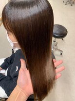 ハチ(hachi)&nbsp;大人かわいい小顔ストレート　ライトブラウン☆透明感カラー