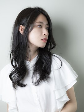 オリンテ バイ レシッド 表参道(orente by rcid) 韓国レイヤーロングウェーブ髪質改善ブルーグレージュネビージュ