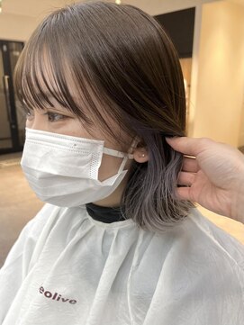 ネオリーブ クーロ(Neolive curro) ボブ×イヤリングカラー