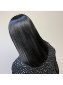 黒髪美髪ストレート