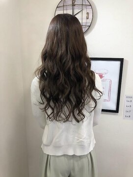 ニーナ ヴィジョン(NINA visioN) カット＋カラー＋トリートメント