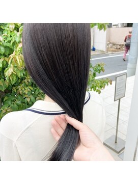 ブリス(VLISS) 潤艶ナチュラルグレージュ×透明感カラー