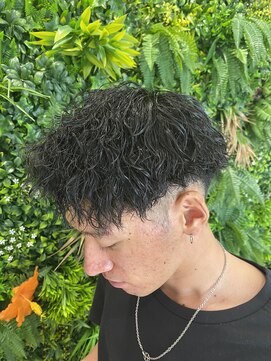 ピースバイラフトーキョウ(V by RAF Tokyo) ツイストスパイラルアップバング