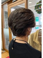 ミーナ(Mina)&nbsp;ショートカット