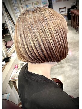 サーティエイト(38) ハイトーンパールベージュ 大人ショートボブ/カット/髪質改善/