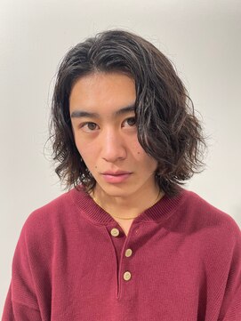 フィフスジングウマエ 原宿(fifth JINGUMAE) 韓国センターパート緩めスパイラルパーマメンズカット原宿30代