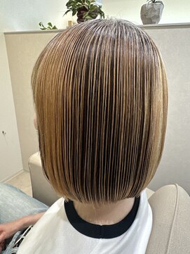 オルオル(olu ’ olu) ぷつっとボブ×パラパラハイライト