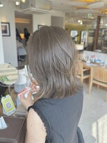 ビーチ(BEACH) ミントベージュ透明感カラーレイヤーボブ