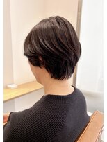 サム 横浜 大倉山(Sum)&nbsp;大人女性/ショート/くびれ外ハネ/大人ショート