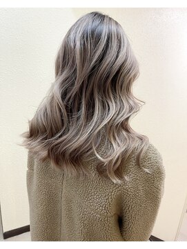 molt 麻生/レイヤーカット/ボブ/バレイヤージュ/ハイライト/海外ヘア 【モルト】 バレイヤージュ