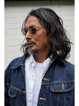 オルト(Altn) 大人の波巻きツイストスパイラルパーマミディアムロングメンズ