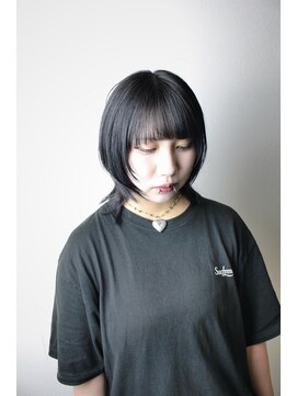 ビアージュ(Viage) :レイヤー :クラゲヘア :クラゲミディ :黒髪