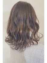 レセ 新松戸deux店(Laissez)&nbsp;大人女性にオススメ★ミディアムウェーブ【レセ新松戸ドゥー店】