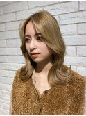 【韓国ヘア】鎖骨ミディアム/ハイトーンカラー/小顔カット